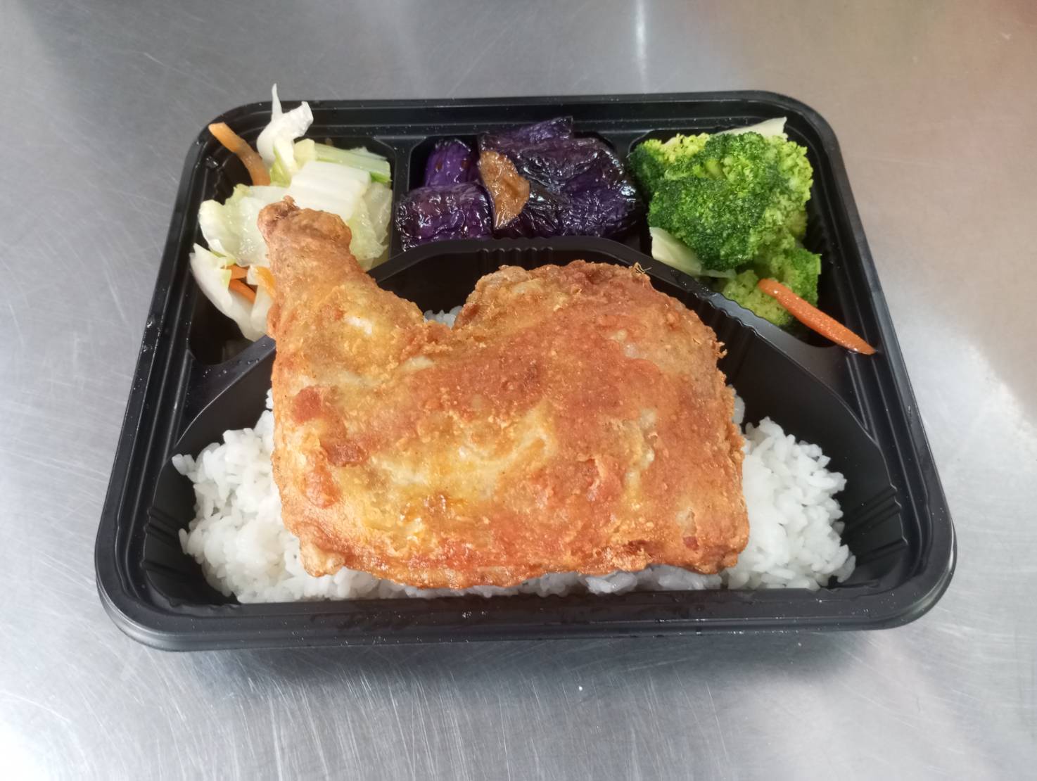 炸雞腿便當  100元